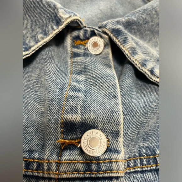 Hengsheng Jeans | Distressed Denim Jacket - Picture 8 of 9